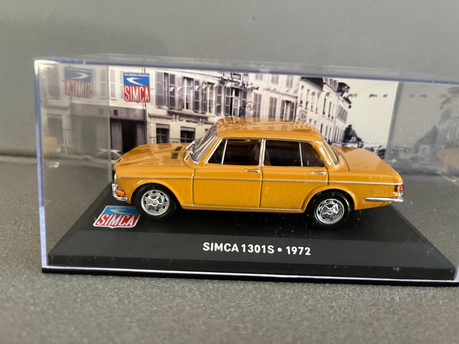 Voiture Miniature Simca 1301S 1972 Altaya au 1/43