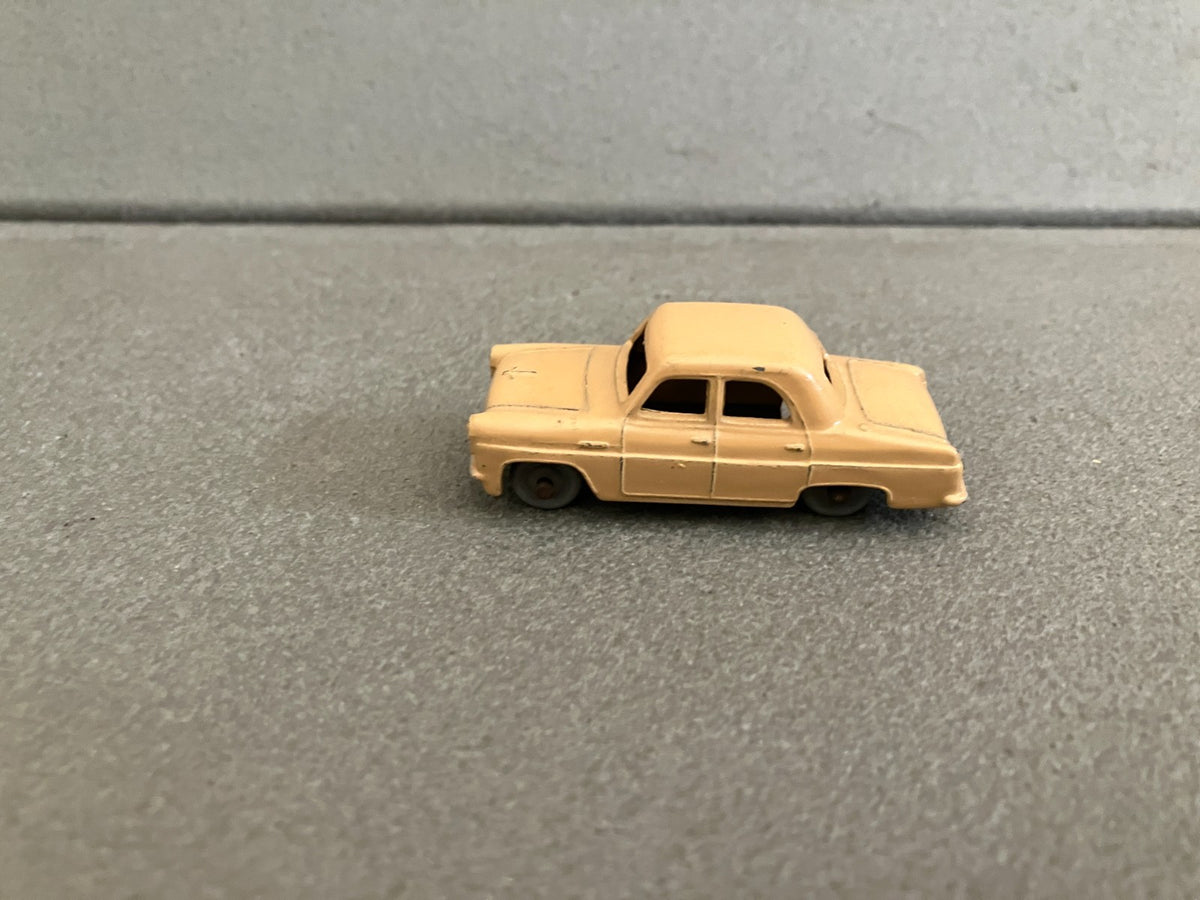 Ancienne Voiture Miniature Ford Prefect Dublo Dinky Toys Meccano England