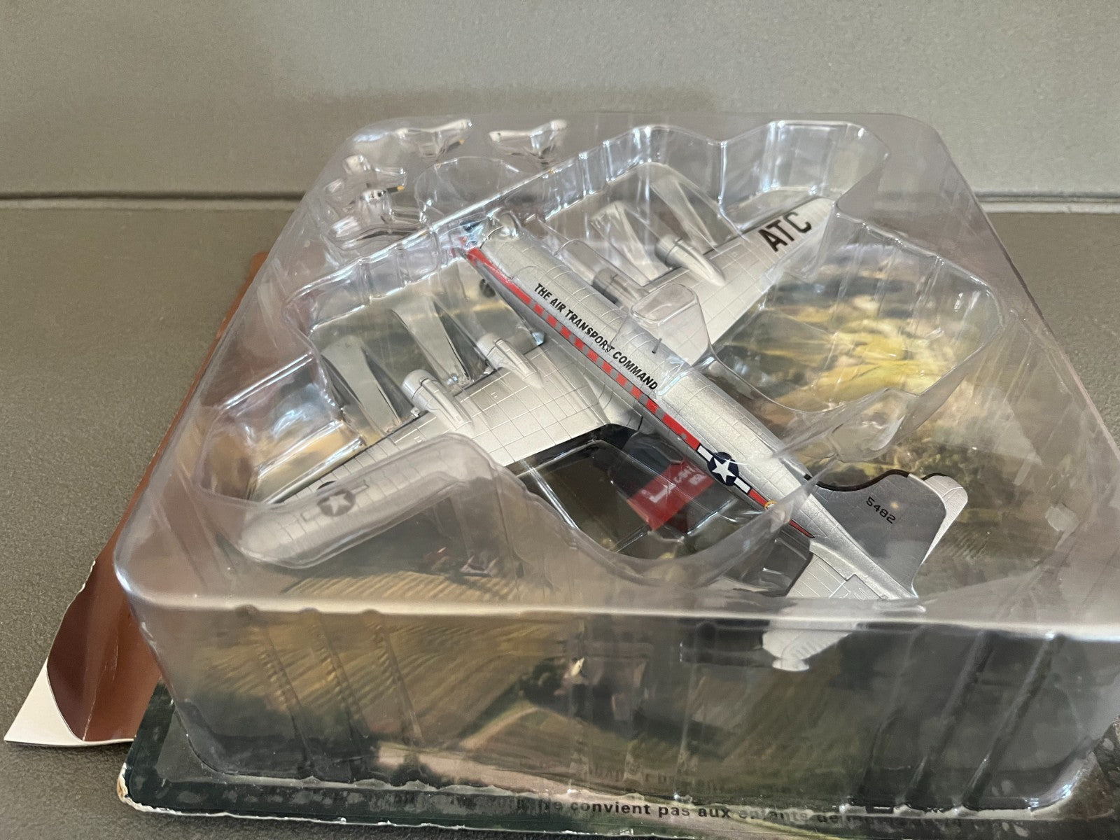 Avion miniature Militaire Bombardier Douglas C-54 Skymaster Altaya 1/72