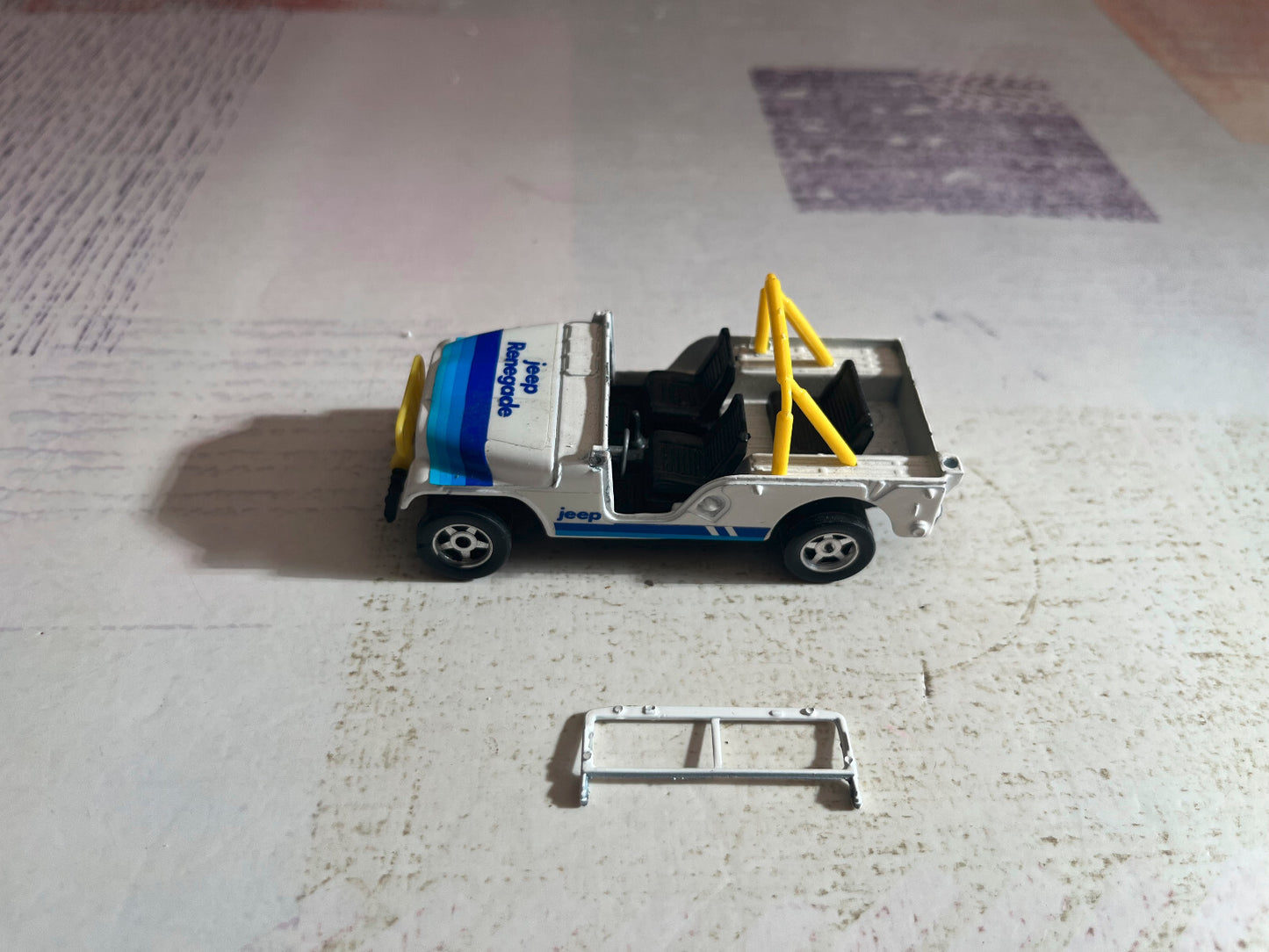 Voiture Miniature Jeep Willys Renegade Hotwheels Mattel au 1/43
