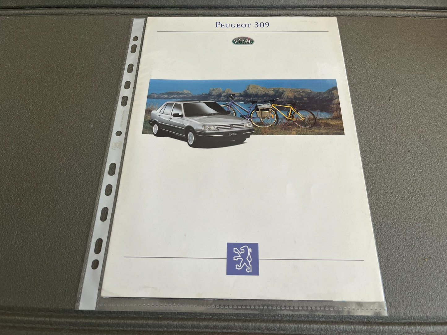 Ancien Dépliant Brochure Documentation Automobile Peugeot 309