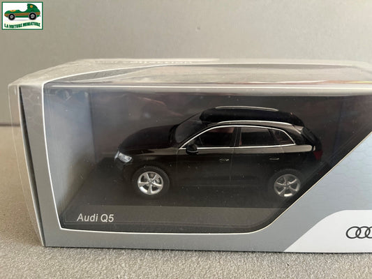 Voiture Miniature Audi Q5 Black Concession au 1/43