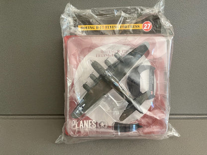 Avion miniature Militaire Bombardier Boeing B-17 Flying Fortress 1/144