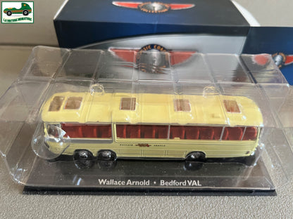 Voiture miniature Wallace Arnorld Bedford VAL Autobus Bus Autocar Atlas 1/72