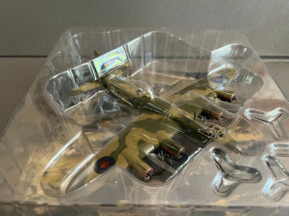 Avion miniature Militaire Bombardier Short Stirling Mk III Altaya 1/144