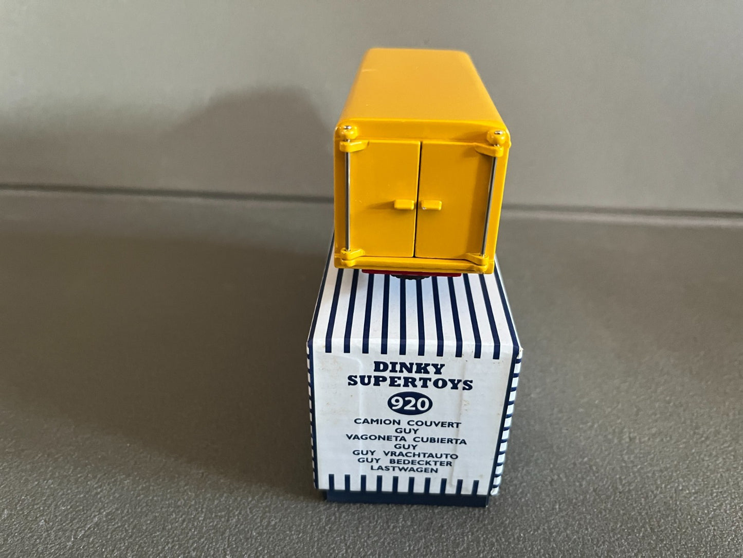 Voiture miniature Camion Guy Van Heinz 920 Dinky Toys Supertoys Atlas