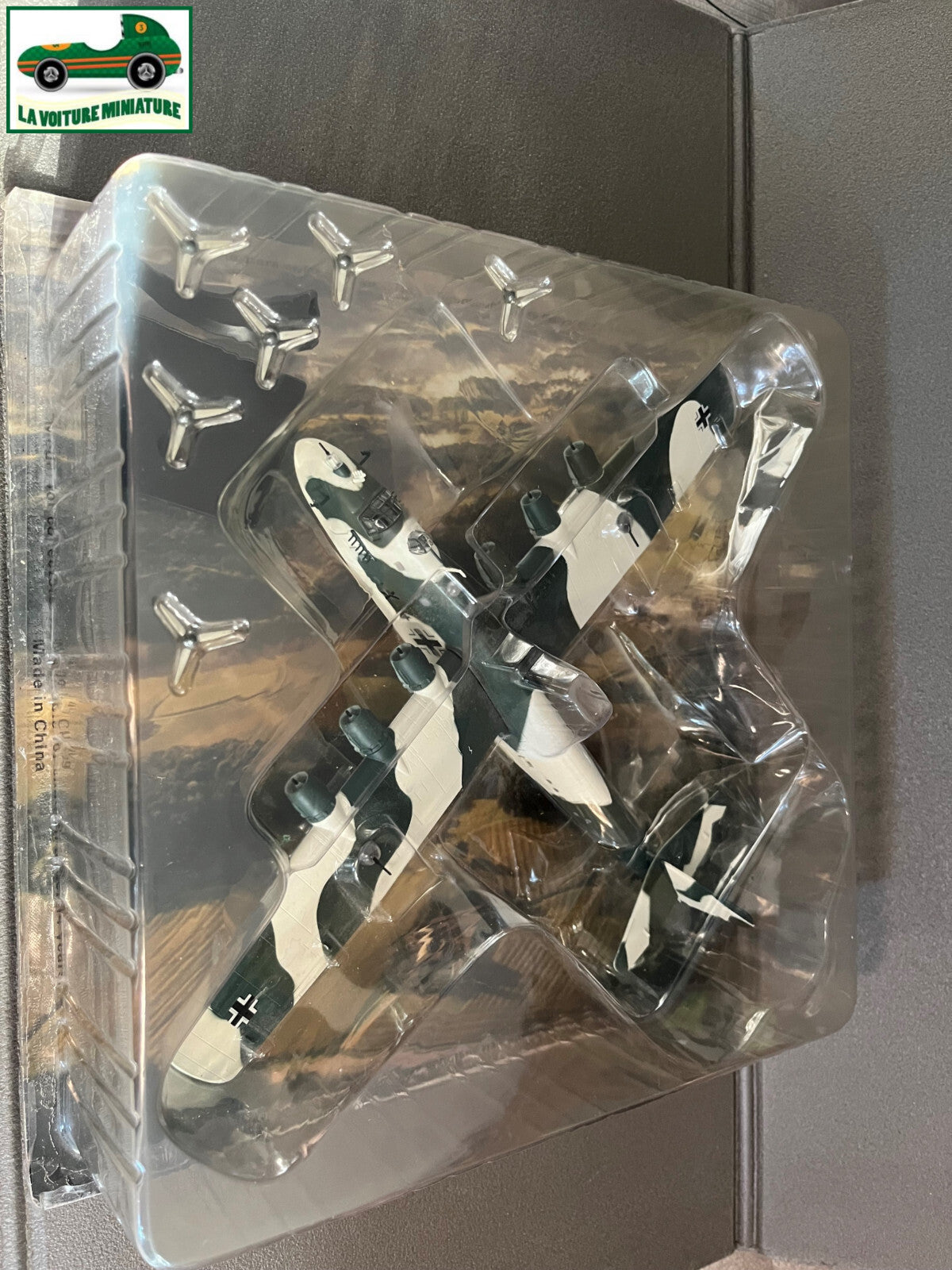 Avion miniature Militaire Bombardier Blohm und Voss BV 222 1/144