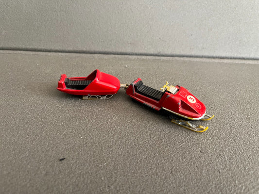 Ancienne Voiture miniature Moto Neige + Remorque Majorette France