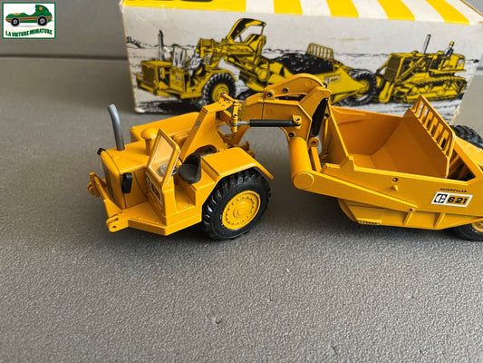 Miniature Engin Véhicule de chantier CAT 621 NZG au 1/50