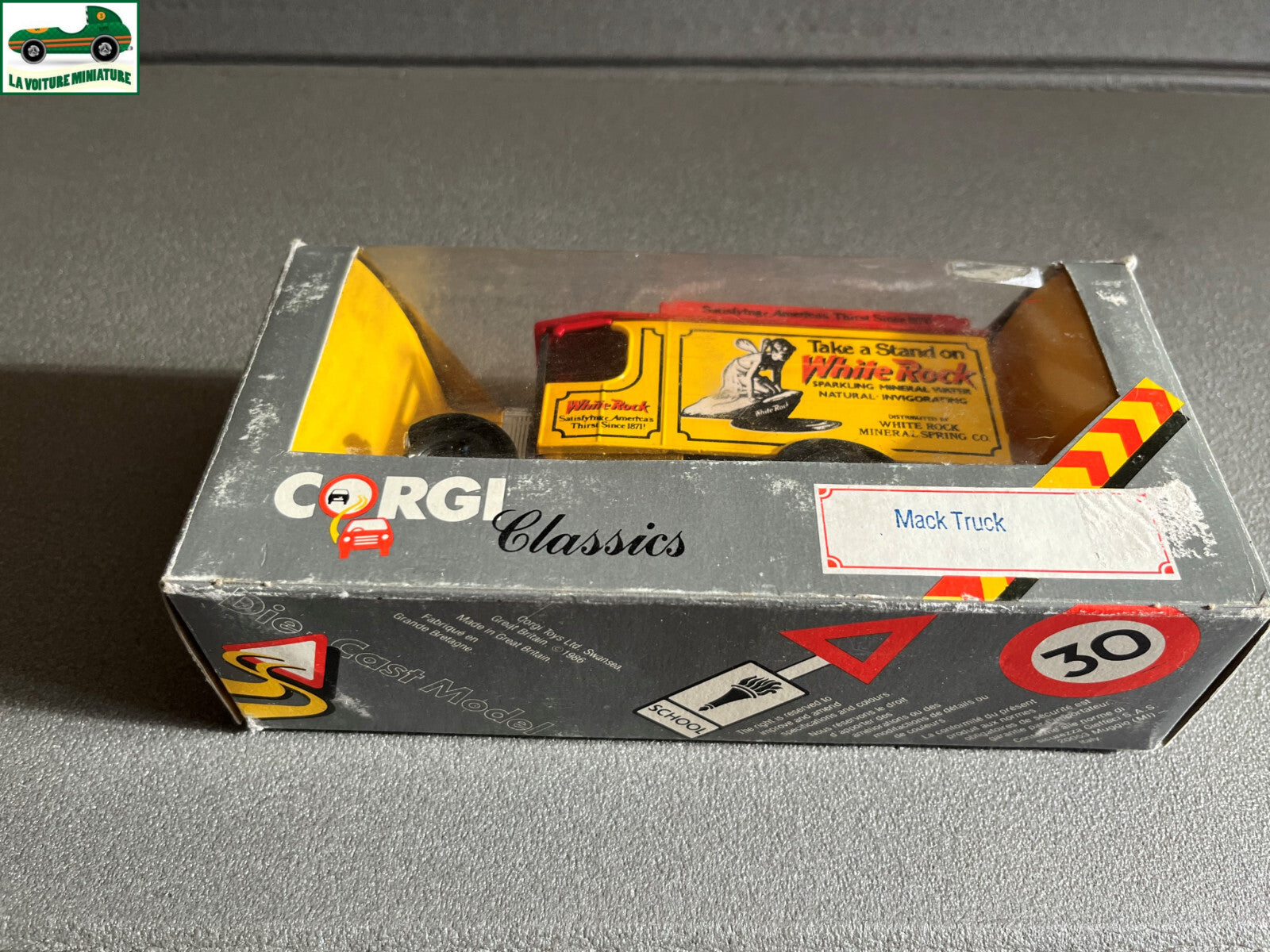 Voiture Miniature Corgi Mack Truck White Rock 1/43 1/50