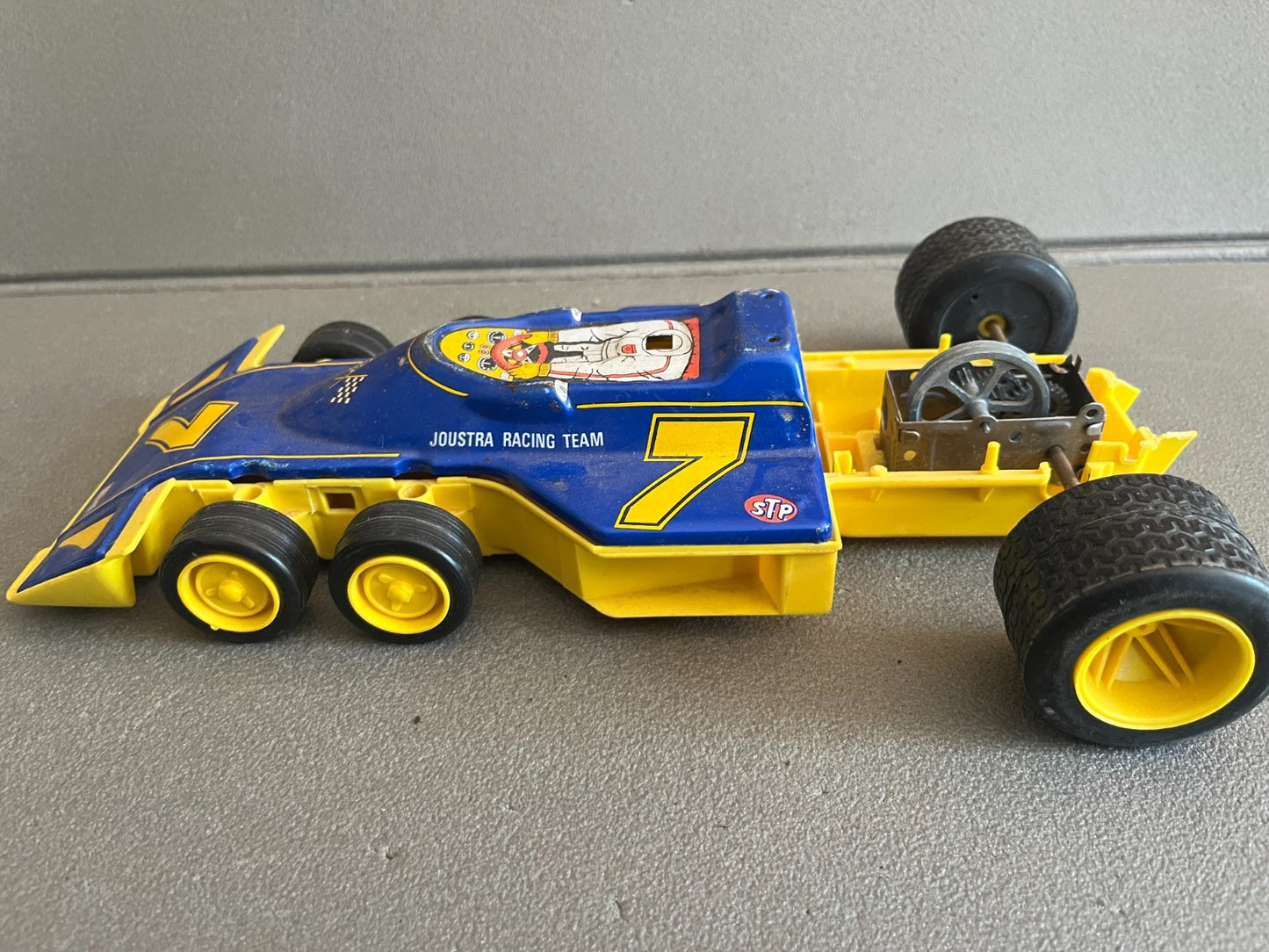 Jouet Ancien Voiture Miniature Course Joustra Tyrell France Incomplet
