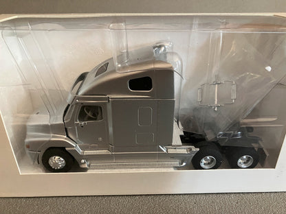 Voiture miniature Camion Freightliner Century Class Silver 111789 Eligor 1/43