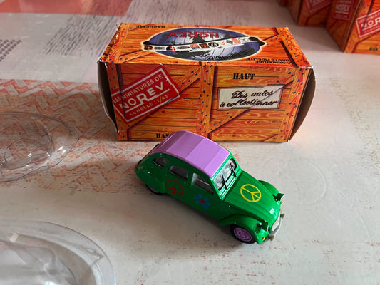 Voiture Miniature 2 CV Citroen 2cv 6 1974 Flower Power Norev 1/43