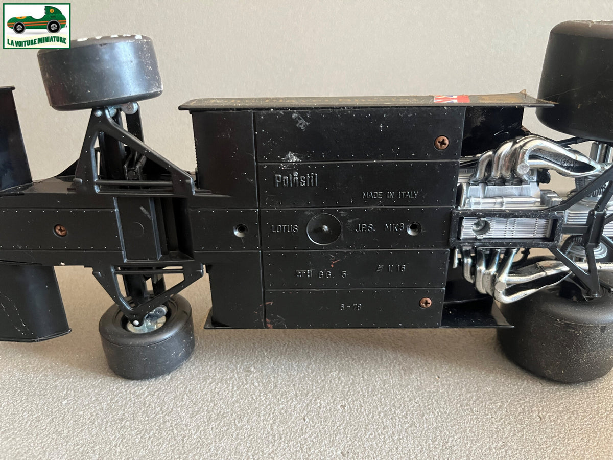 Ancienne Voiture Miniature Lotus JPS MK3 F1 Polistil Italy au 1/16