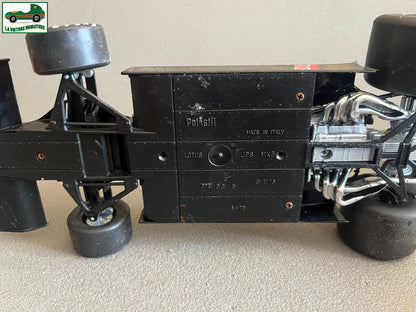 Ancienne Voiture Miniature Lotus JPS MK3 F1 Polistil Italy au 1/16