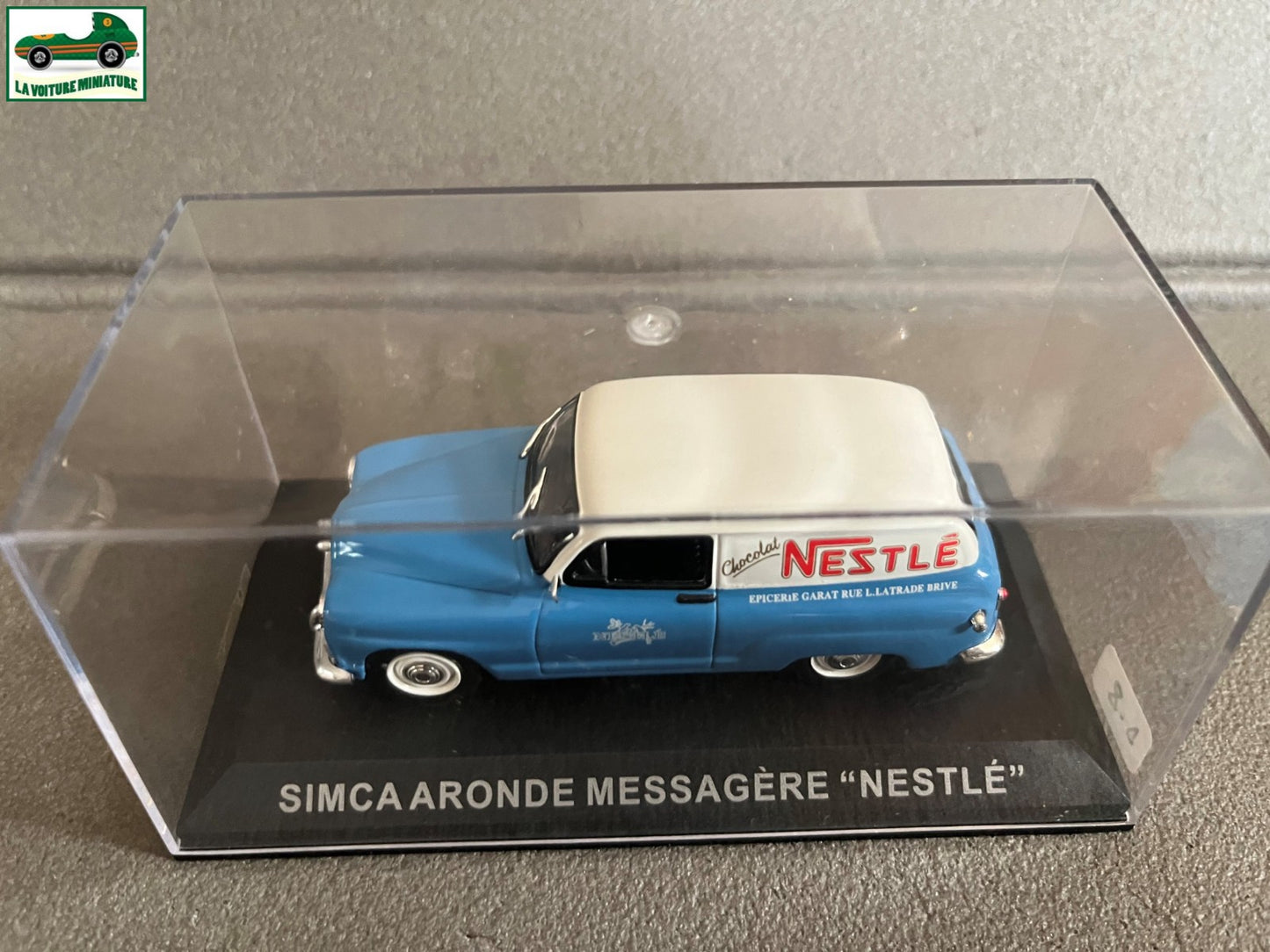 Voiture Miniature Publicitaire Simca Aronde Messagère Nestlé au 1/43