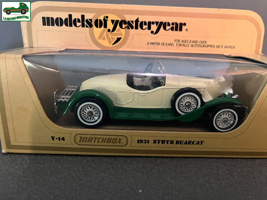 Voiture Miniature 1931 Stutz Bearcat Y-14 1/44  Models of Yesteryear