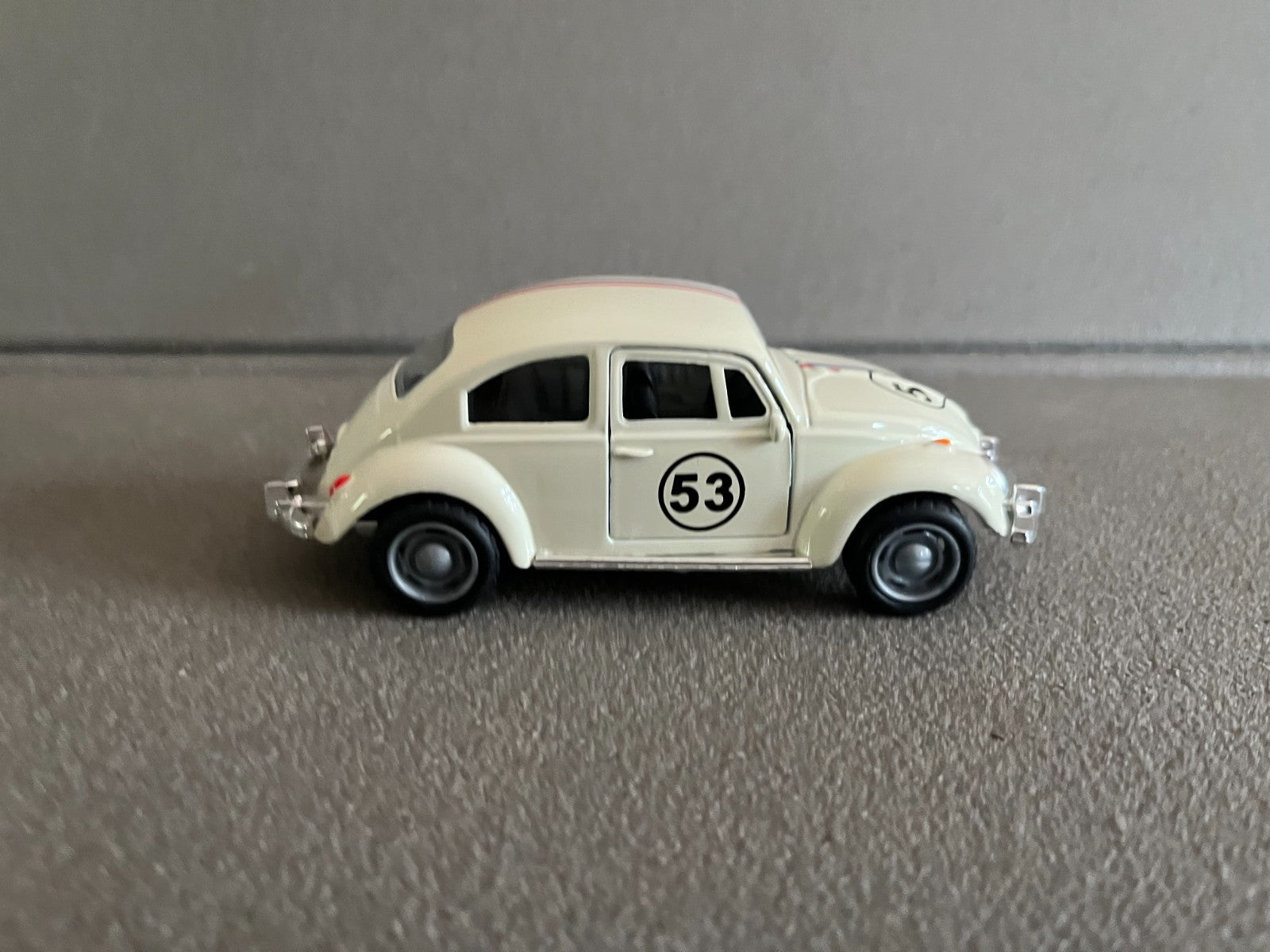 Voiture Miniature Cinema VW Cox Volkswagen Coccinelle 53 Choupette Herbie 1/36