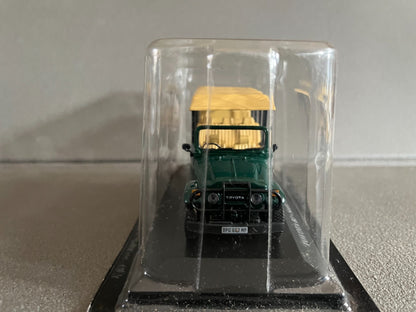 Voiture Miniature Toyota BJ Africa Safari Park 1970 Taxi Du Monde au 1/43 Altaya