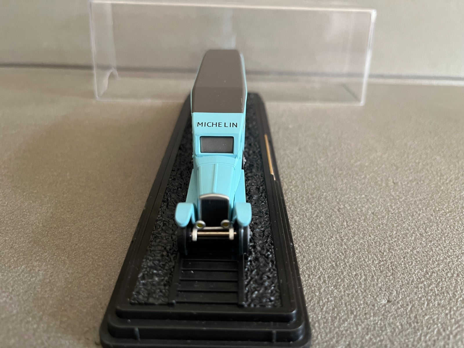 Voiture Miniature Autorail Train Michelin Micheline Type 5 HO au 1/87