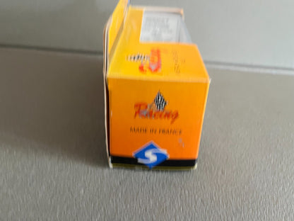 Voiture miniature 1926 Renault Dauphine 1093 Solido au 1/43