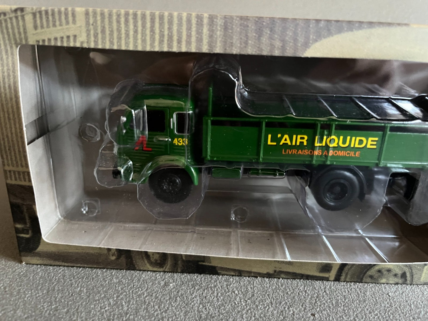 Voiture Miniature Camion D'autrefois Simca Cargo Air Liquide Ixo Altaya 1/43