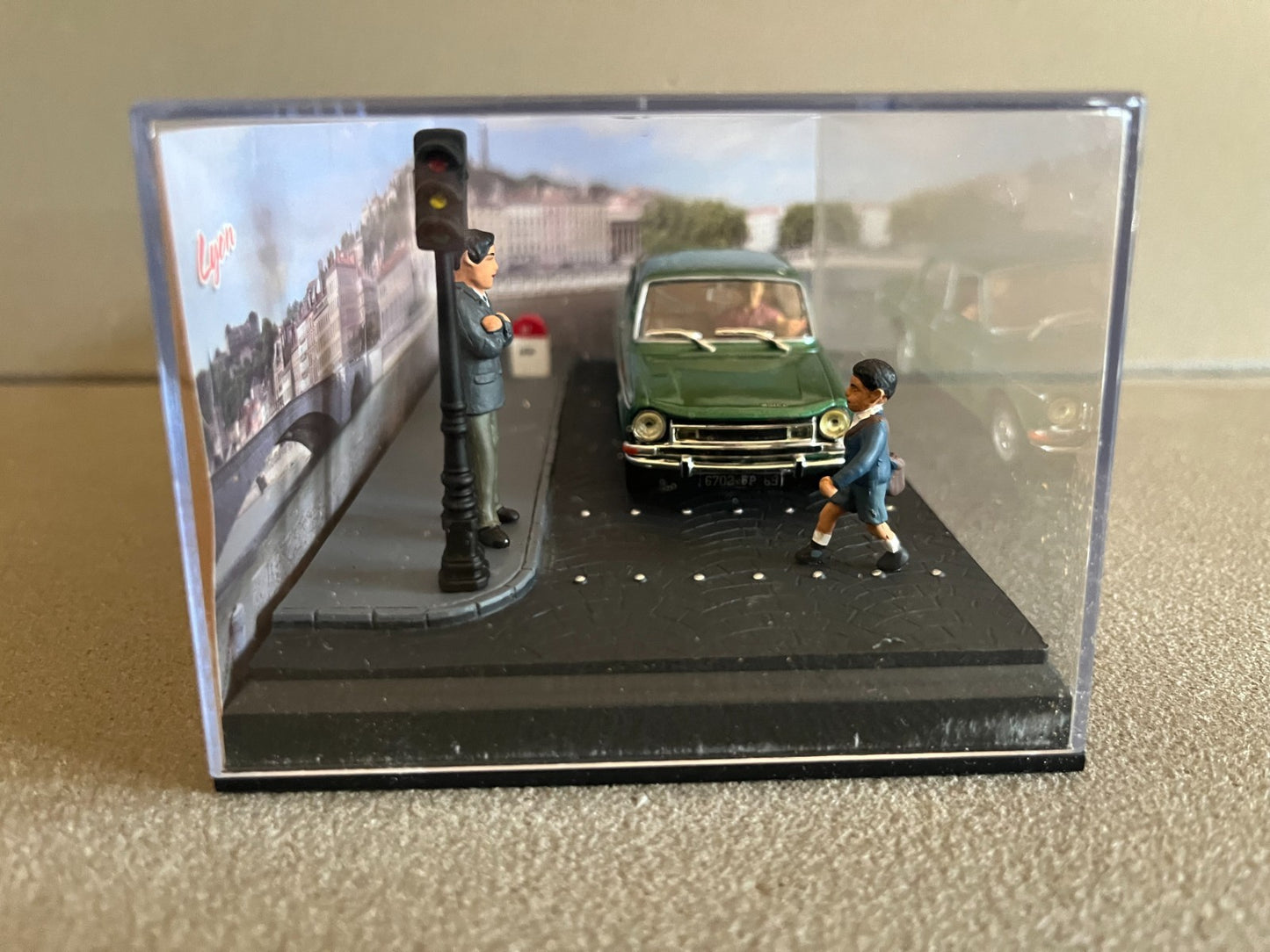 Voiture Miniature Simca 1501S Etape 17 La Route Bleue RN7 1/43