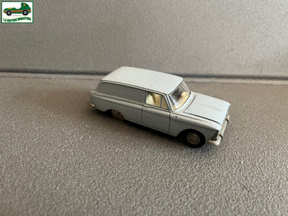Ancienne Voiture Miniature Moskvitch 433 USSR URSS Russe Novoexport 1/43 Epave