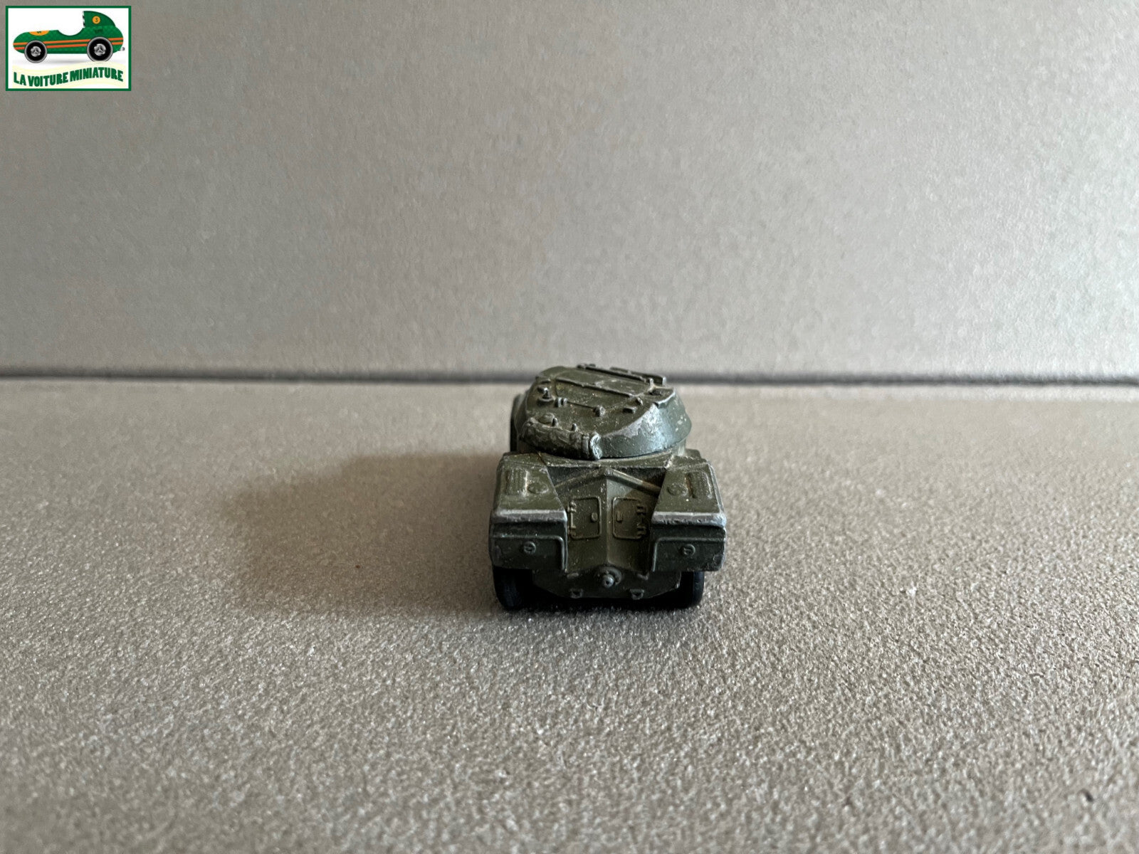 Ancienne Miniature Dinky Toys Armée Tank Char Panhard AML Meccano France Epave