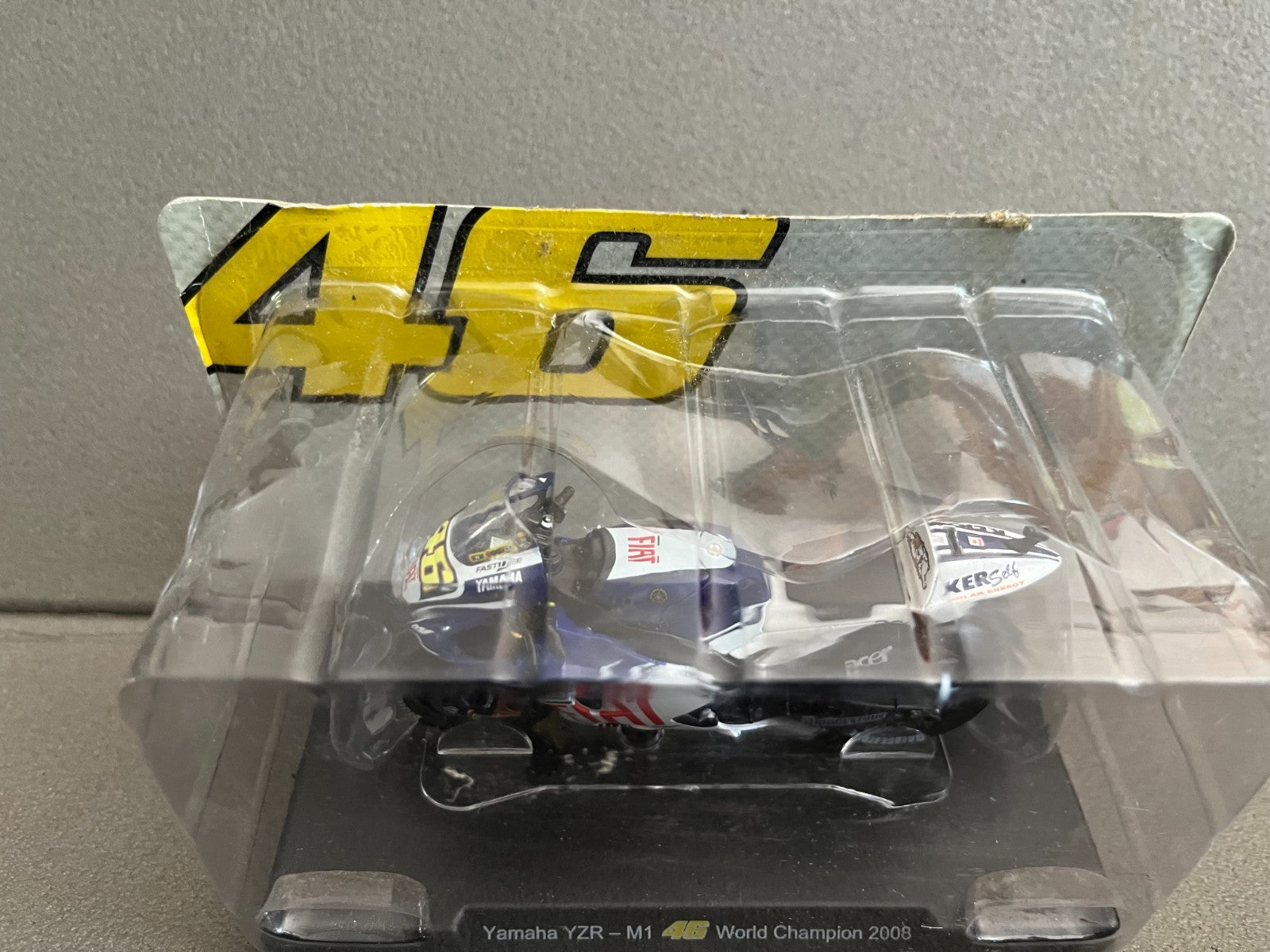 Moto GP miniature Valentino Rossi 46 Yamaha YZR-M1 World Champion 2008 1/18