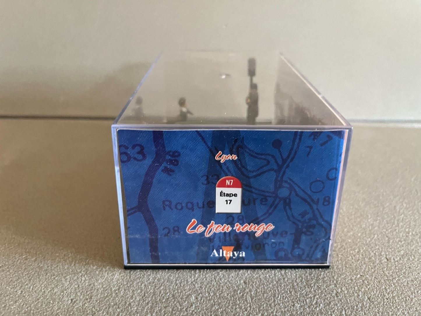 Voiture Miniature Simca 1501S Etape 17 La Route Bleue RN7 1/43
