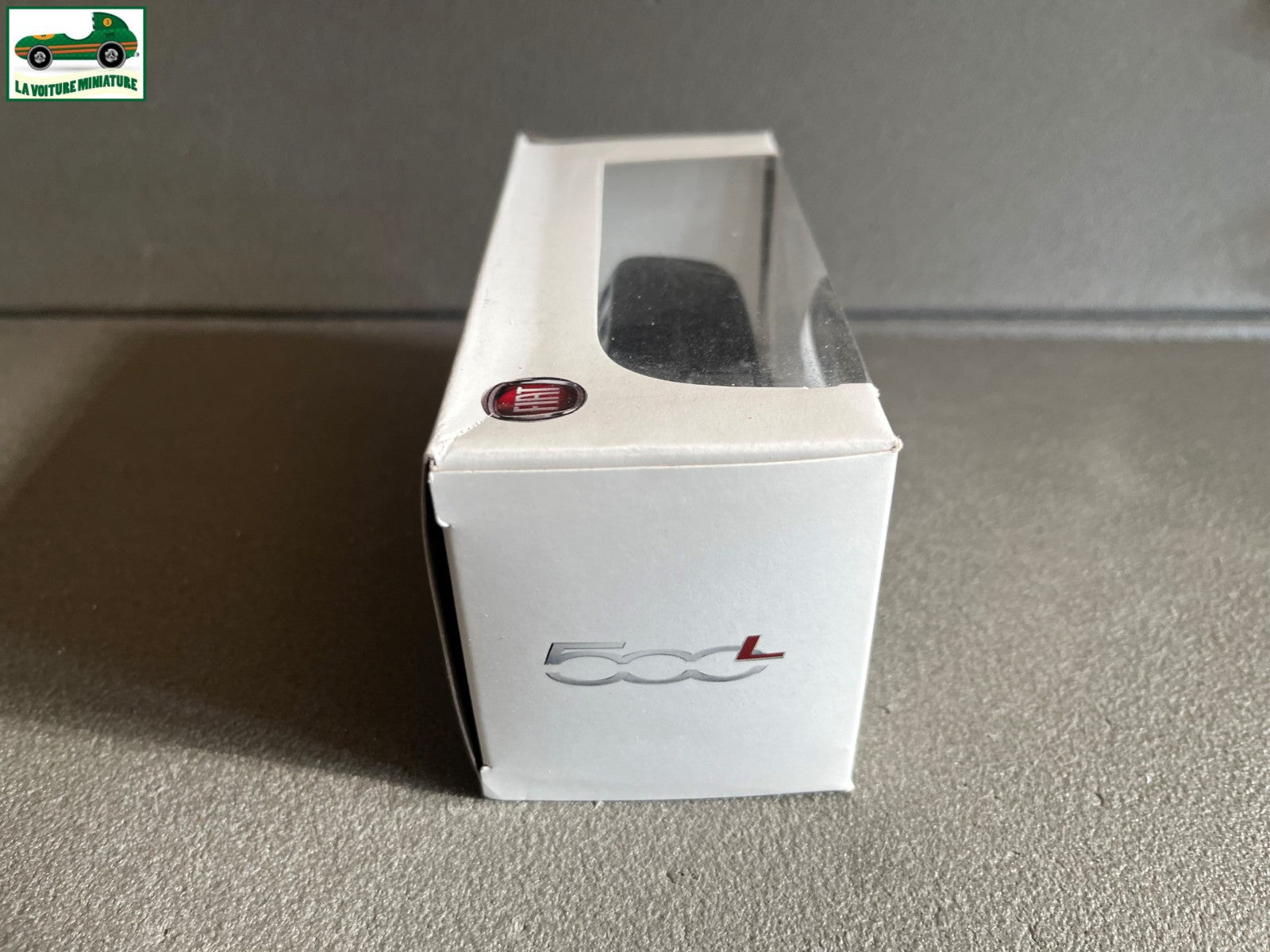 Voiture Miniature Fiat 500 L  Mondo Motors au 1/43