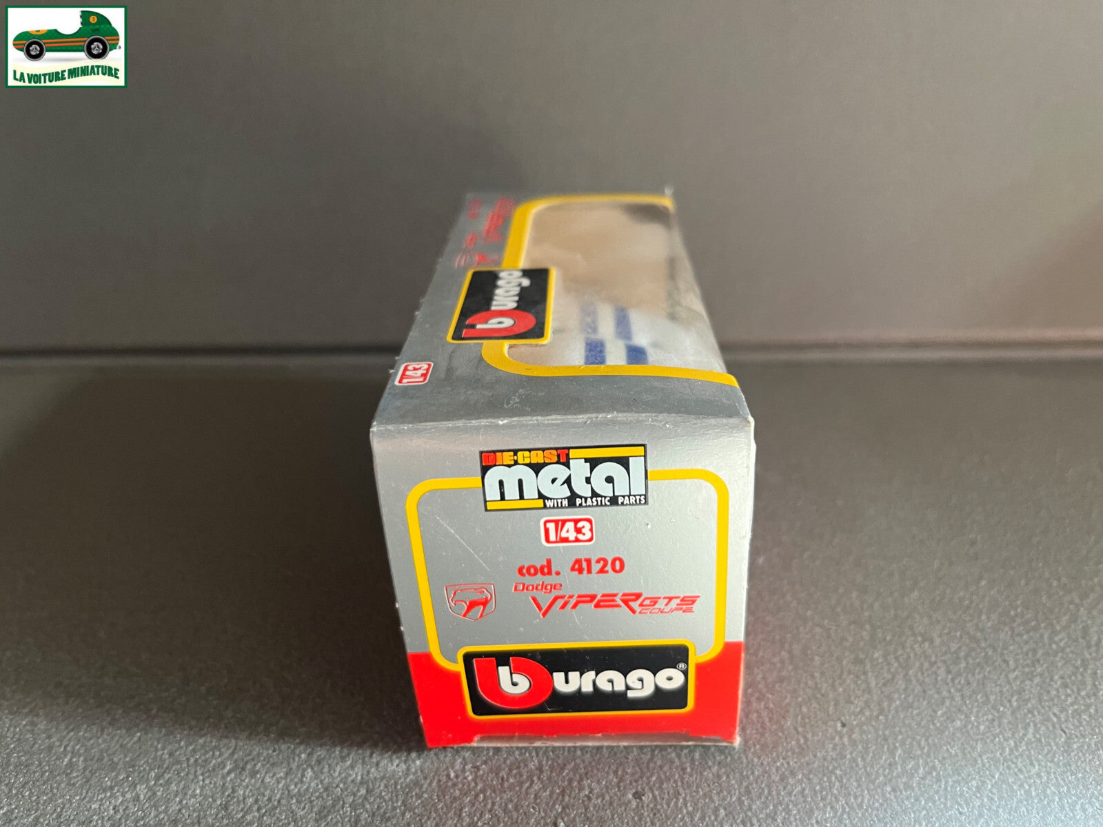 Voiture miniature Burago Dodge Viper GTS Coupé 4120 au 1/43