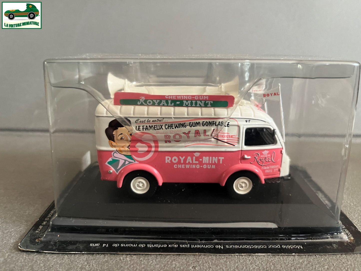 Voiture Miniature Camion Publicitaire Renault 1000kg Royal Mint Presse au 1/43