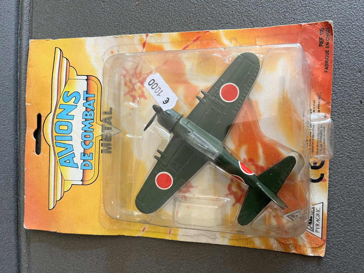 Ancien Avion miniature Militaire de Combat Métal Zero Fighter Pyragric REF 118