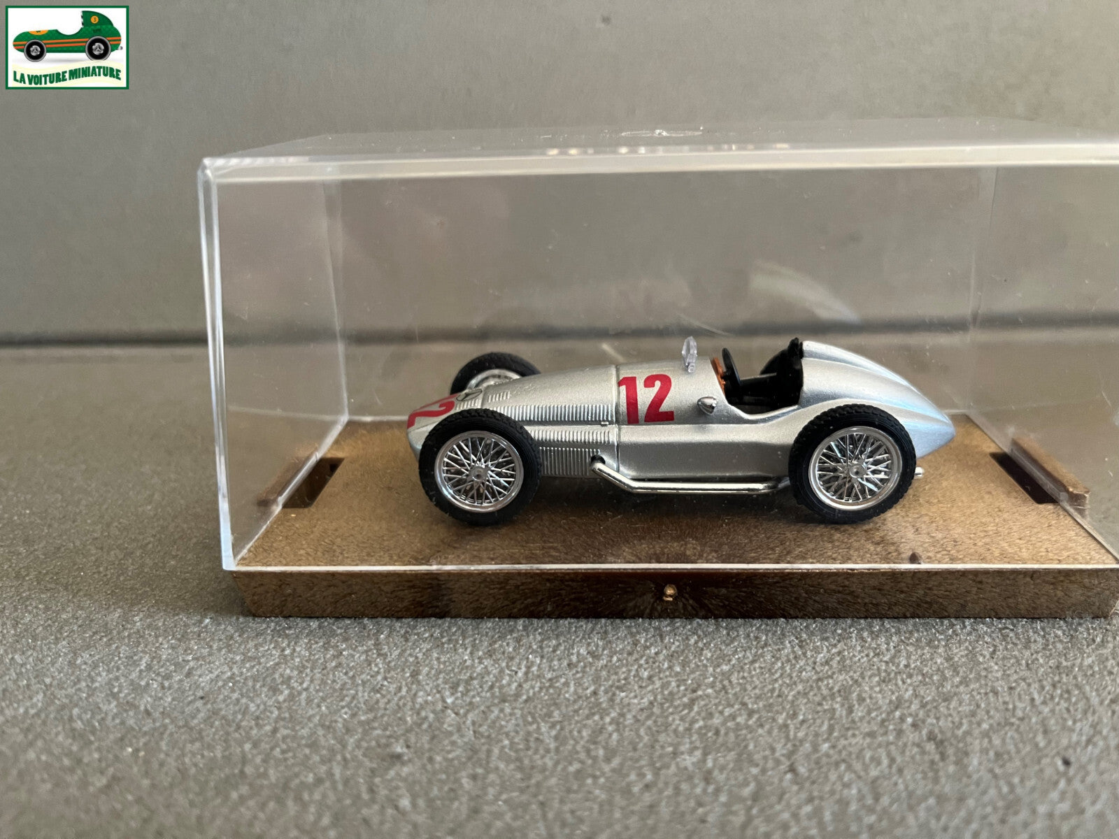 Voiture Miniature Mercedes Benz Course #12 Brumm au 1/43