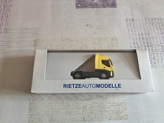 Voiture Miniature Camion Semi Iveco Stralis Rietze 1/87 HO