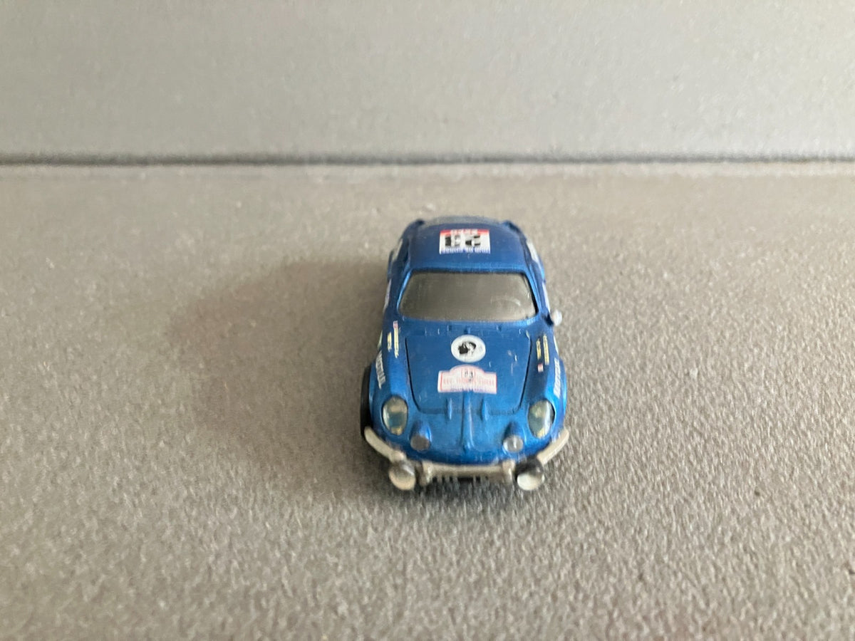 Ancienne Voiture Miniature Kit résine monté Renault Alpine A110 Duvi Corse 1/43