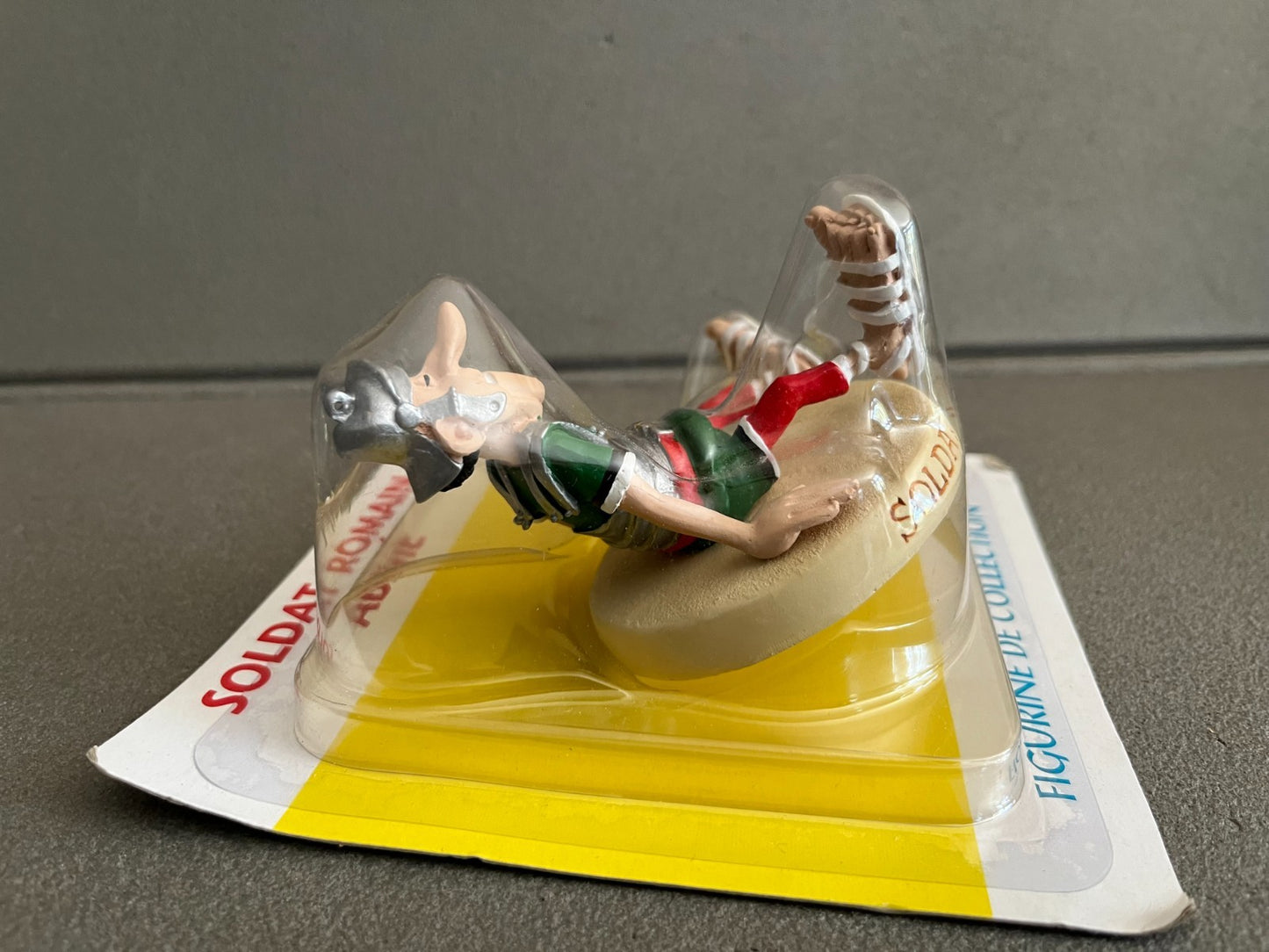Figurine de Collection Astérix Obélix Soldat Romain Abimé Plastoy Atlas