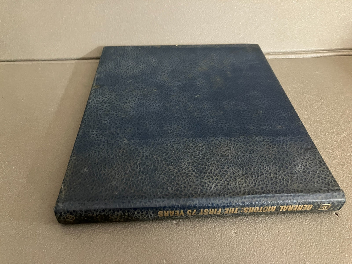 Livre Voiture Automobile GM The First 75 Years of Transportation Products