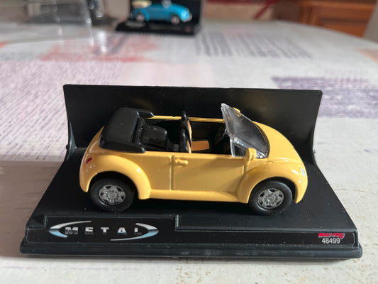 Voiture miniature Volkswagen New Beetle NewRay au 1/43