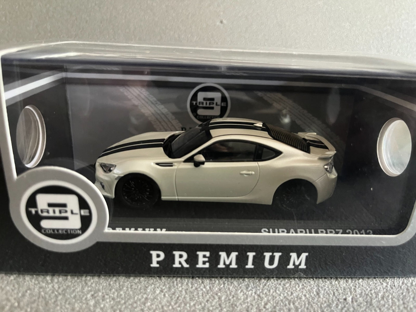 Voiture Miniature Subaru BRZ 2013 Triple 9 au 1/43