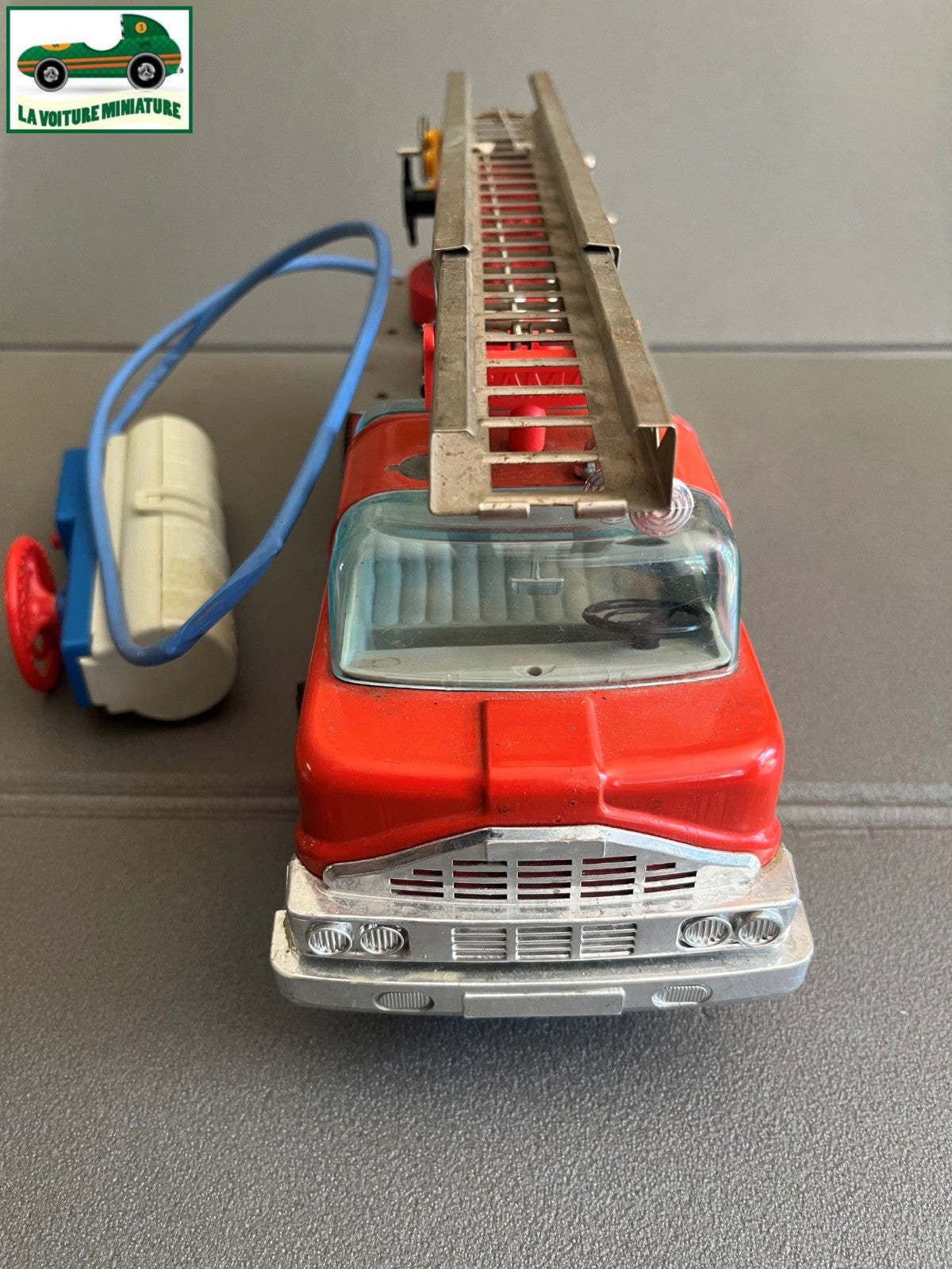 Jouet Ancien Camion Tôle Mécanisme Camion Pompiers Gama Filoguidé Vintage