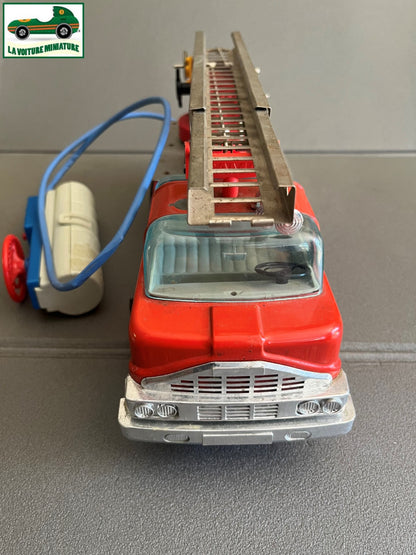 Jouet Ancien Camion Tôle Mécanisme Camion Pompiers Gama Filoguidé Vintage