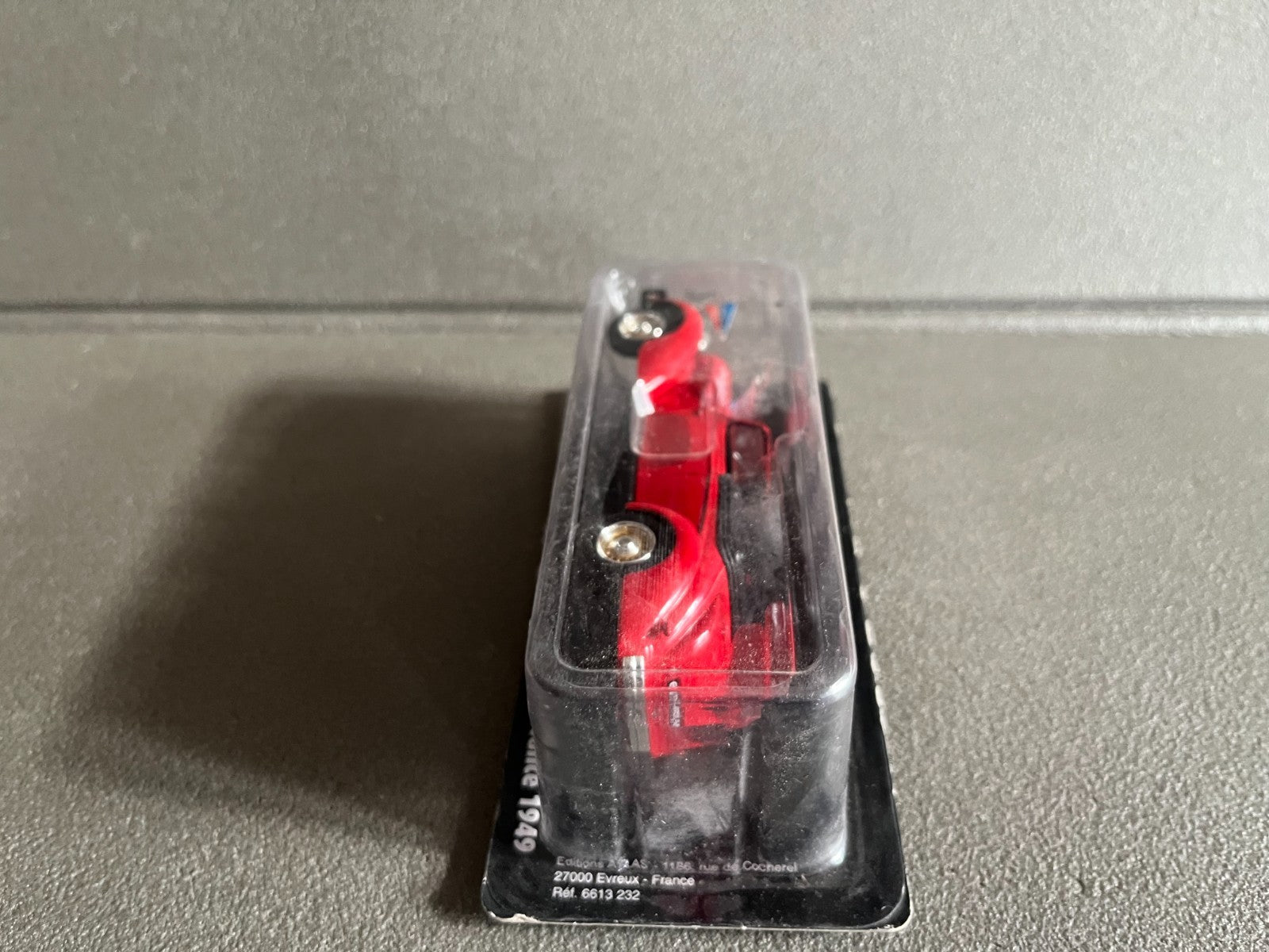 Voiture Miniature Hotchkiss 686 S49 Juges 1949 Norev Tour de France au 1/43