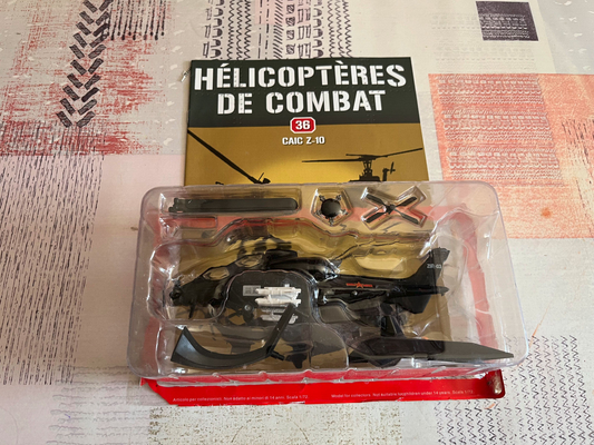 Hélicoptère de combat Miniature CAIC Z-10 1/72