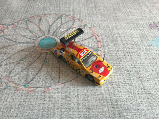 Voiture miniature modifiée course Base Renault Clio Facom Elf Le Mans au 1/43