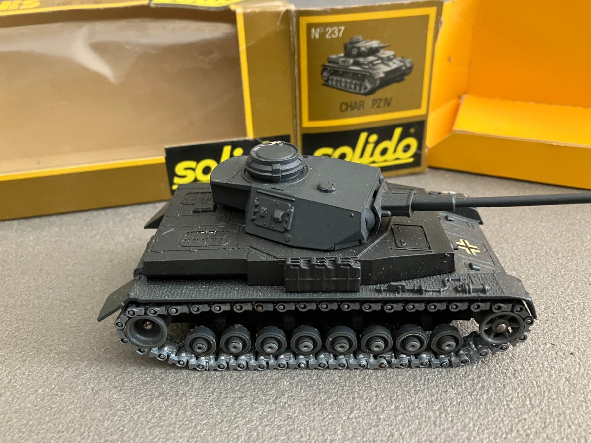 Ancienne Miniature Militaire Blindé Tank Char PZ IV 237 Solido France 1/50
