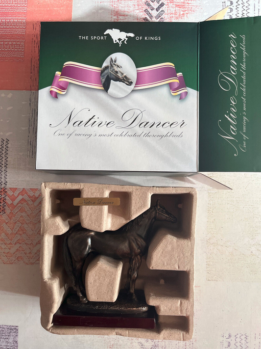 Statue Collection Cheval Course Native Dancer Résine Editions Atlas 1/12