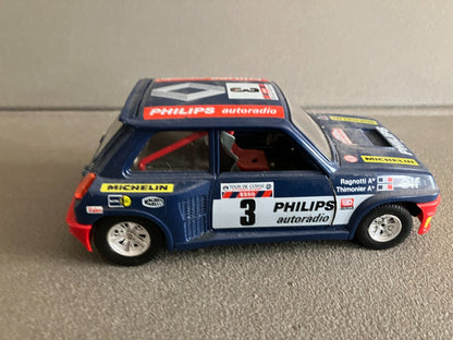 Ancienne Voiture Miniature Renault 5 Turbo Tour Corse Rallye Burago Italy 1/24